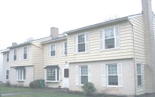 Building Photo - 7750 SW Bel Aire Dr