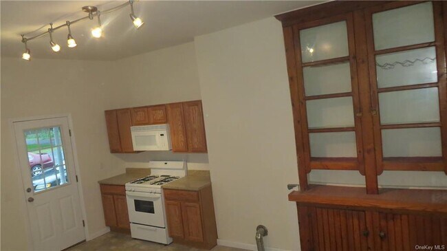 Foto del edificio - 11 Franklindale Ave