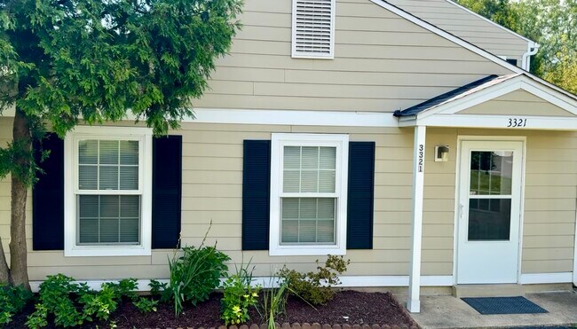 Foto del edificio - 3321 Chester Grove Rd