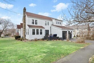 Building Photo - 34 Hassake Rd