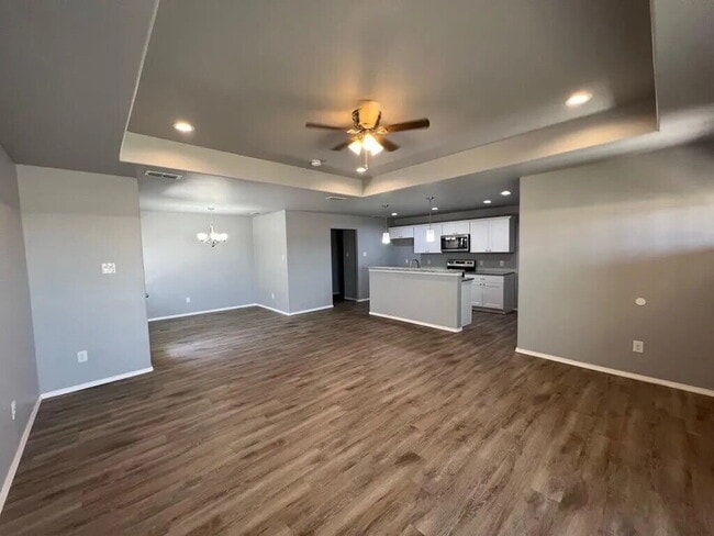Building Photo - Updated 3/2/2 in Frenship ISD!