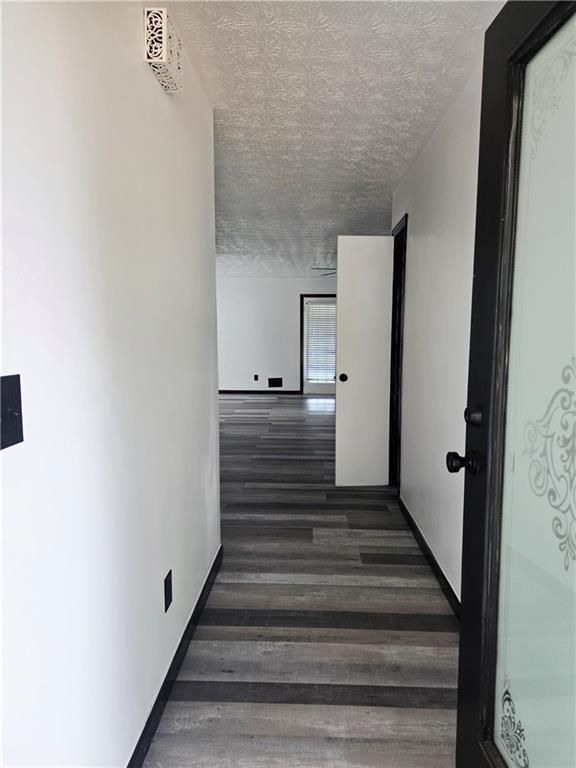 Foto del edificio - 1800 Keenland Pl