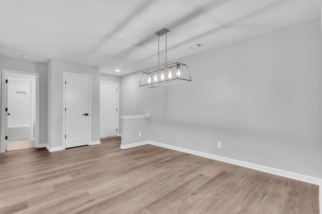 Photo - 1006 Canyon Point Cir Apartment