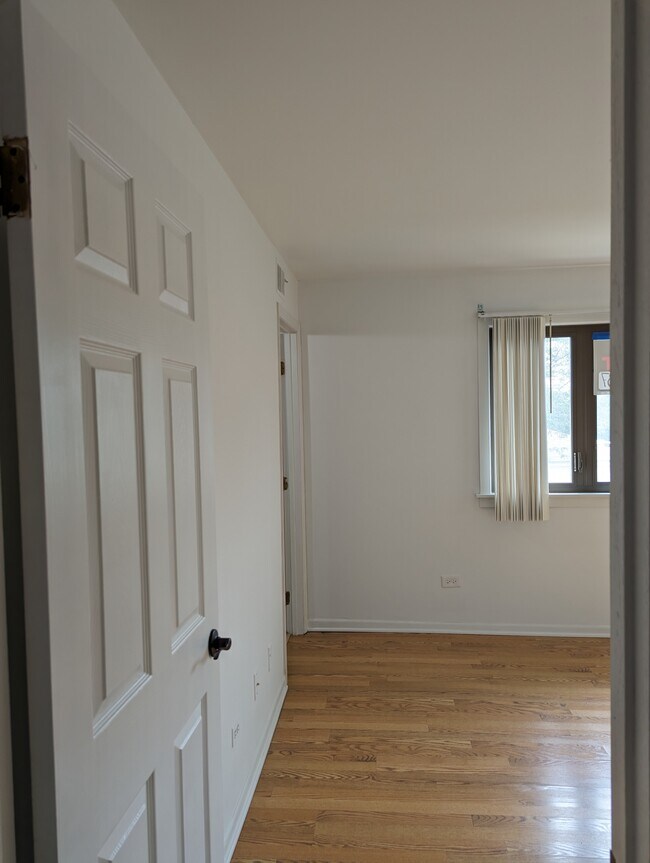 Master Bedroom - 6056 S Keating Ave