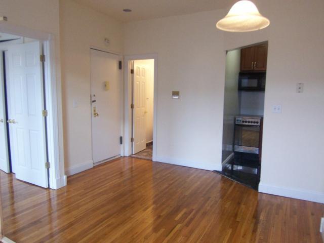 Foto del edificio - 1 bedroom in New York NY 10019