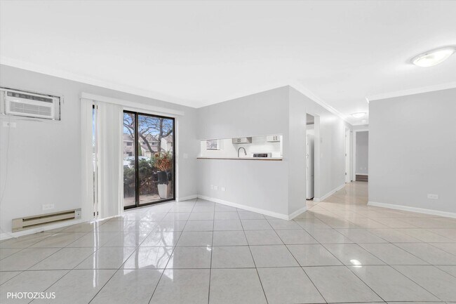 Building Photo - 1225 N Winslowe Dr