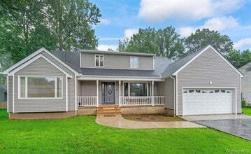 Building Photo - 42 Titus Rd