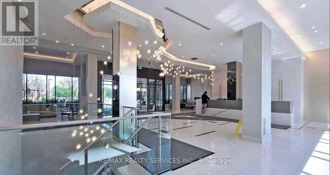 Photo du bâtiment - 35 Watergarden Dr