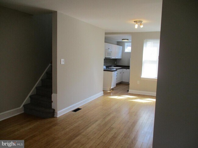 Building Photo - 1443 S Newkirk St