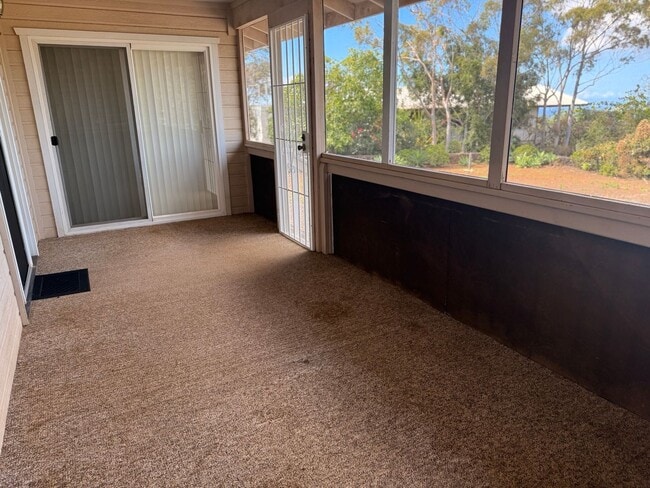 Building Photo - Charming and Furnished 2-Bedroom Rental Ho...