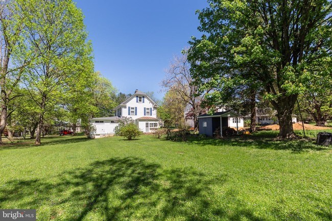Building Photo - 17 Belleview Ave