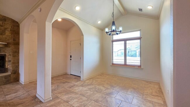 Building Photo - 5234 Kemper St