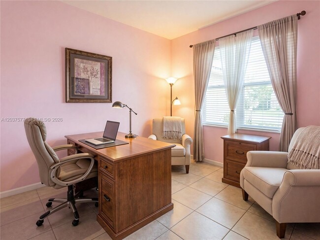 Building Photo - 4205 SW 136th Pl