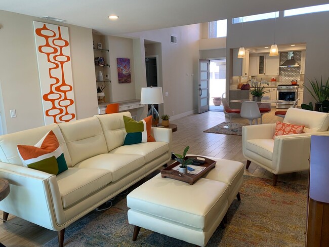 Building Photo - 48985 Wildwood Ln