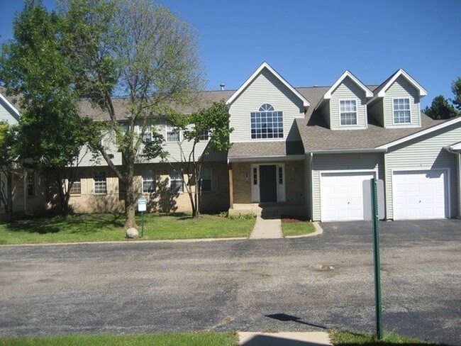 Building Photo - 311 Village Creek Dr