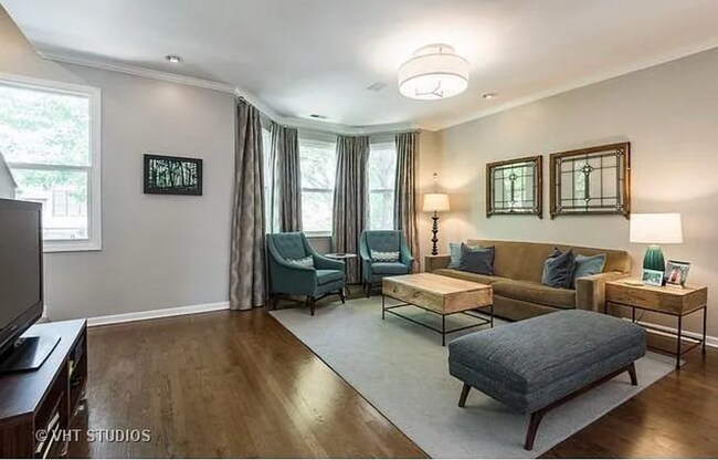 Foto del edificio - 1709 W Fletcher St