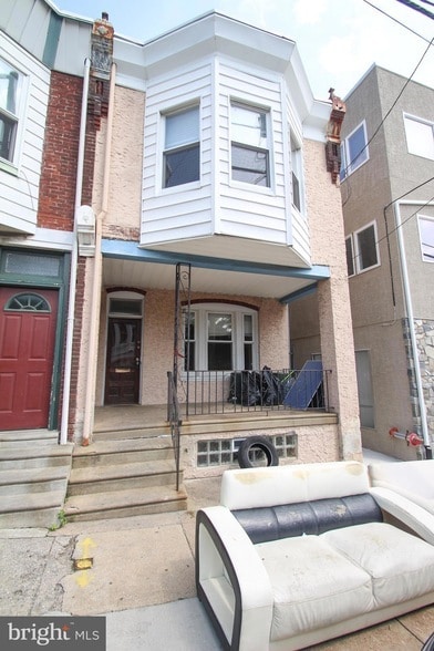 Primary Photo - 5269 Ridge Ave