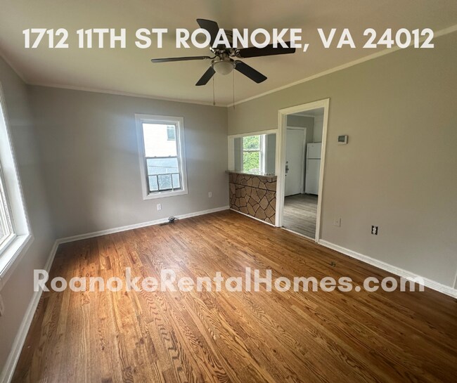 Photo - 1712 11th St NW House