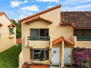 Building Photo - 10011 SW 77th Ct