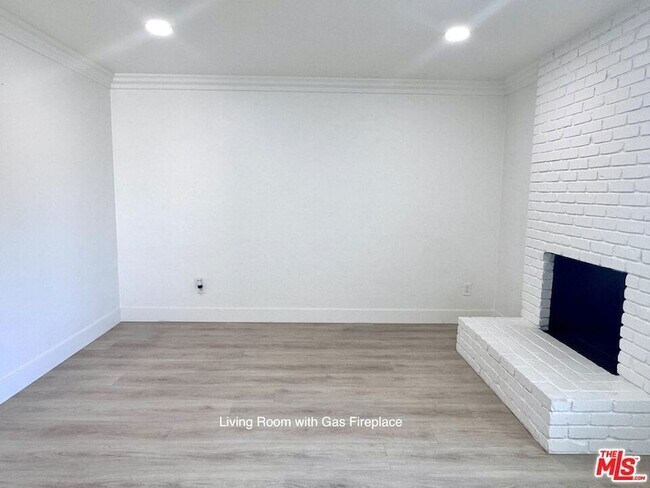 Foto del edificio - 2863 Carmar Way