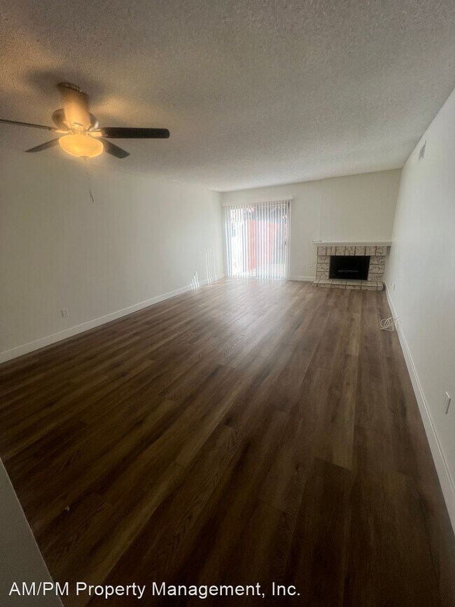 Building Photo - 3 br, 2 bath House - 17740 La Rosa Ln.