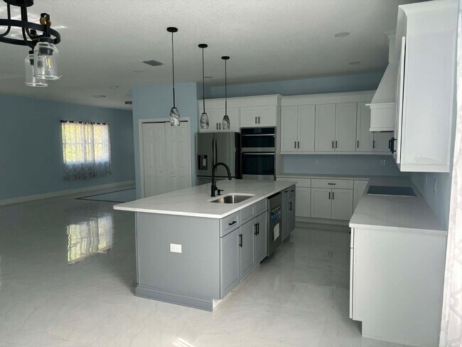 Foto del edificio - 3620 43rd Ave N