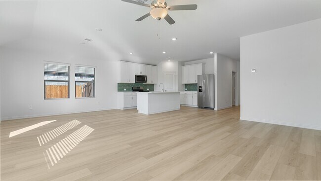 Foto del edificio - 510 Yellowstar Ln