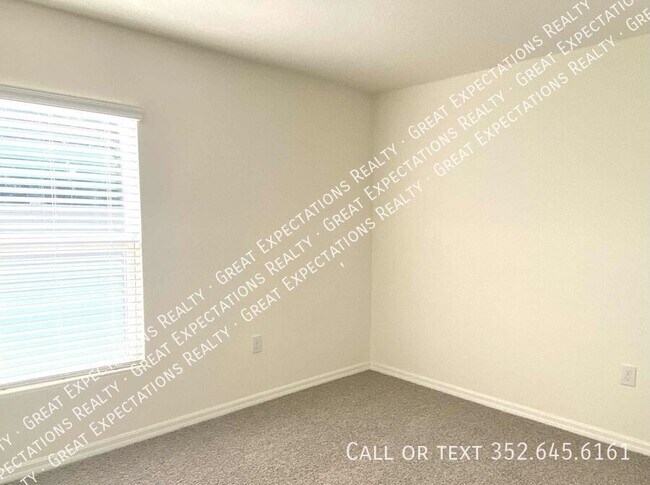 Foto del edificio - 2894 NE 21st Ct Rd