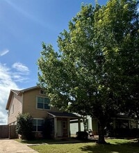 Building Photo - 13528 Briarcreek Loop