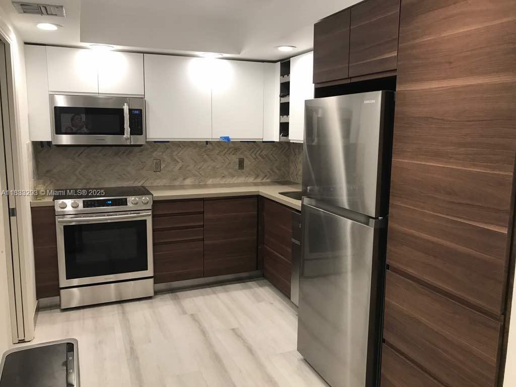 Foto del edificio - 4200 Oaks Terrace