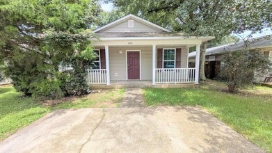 Building Photo - 8660 Figland Ave