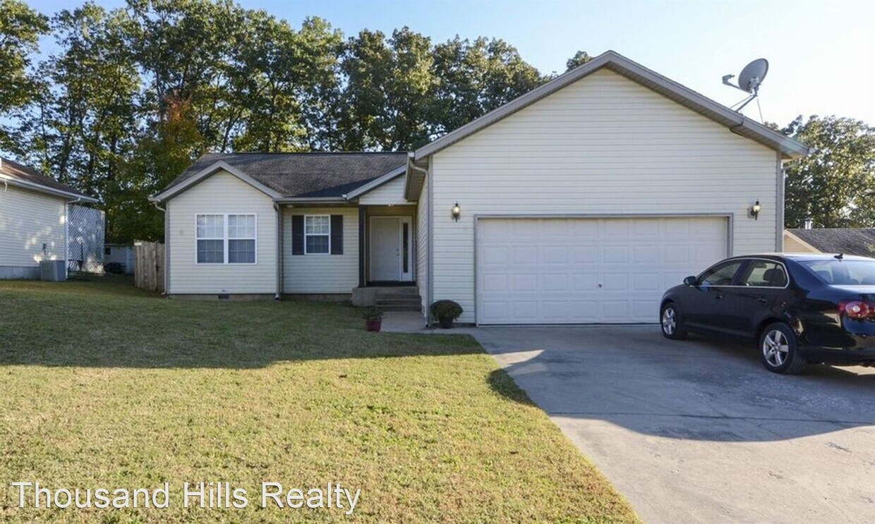Foto principal - 3 br, 2 bath House - 104 Bull Run Road