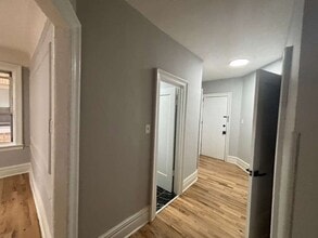 Building Photo - 242 Claremont Ave