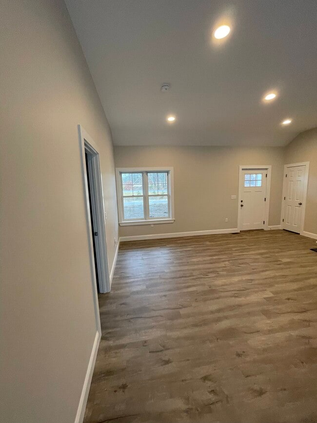 213 S Westgate Rd, Harwich, MA 02645 House Rental in Harwich, MA