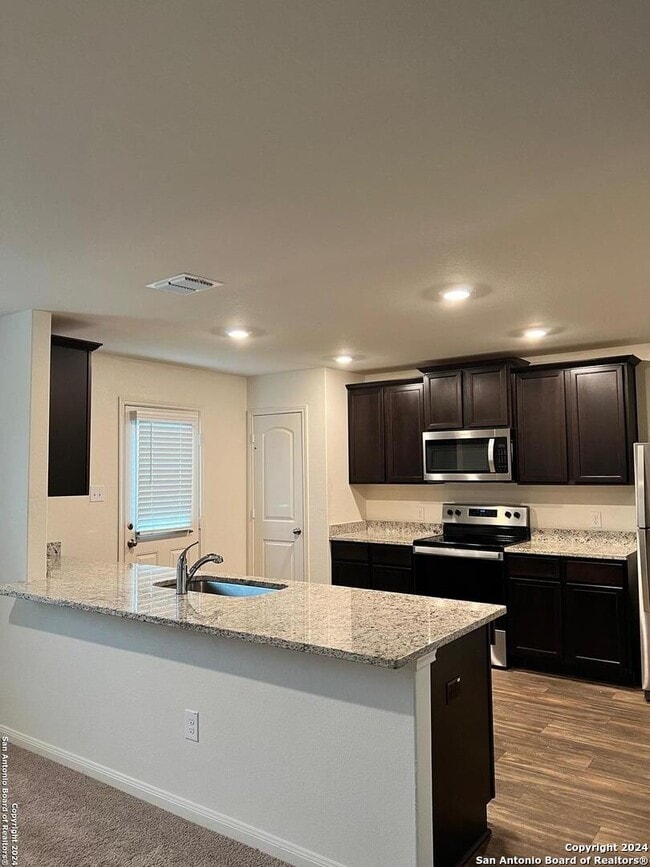 Building Photo - 11726 Davalos Ln