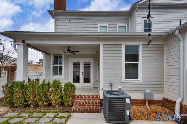 Foto del edificio - 119 Bienville St