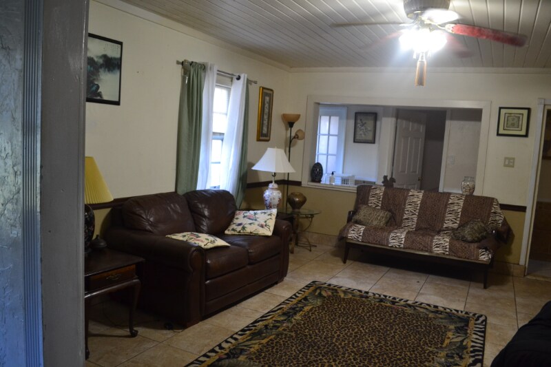 Building Photo - 90074 State Rte 100