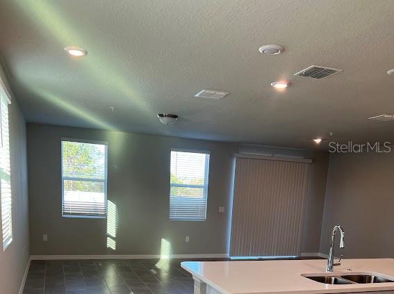 Foto del edificio - 984 Desert Candle Dr