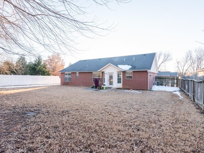 Foto del edificio - 2203 SE S St