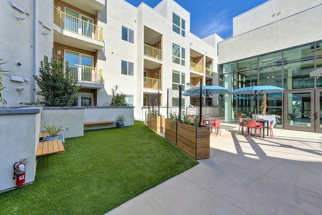 Foto del edificio - Begonia Place Apartments