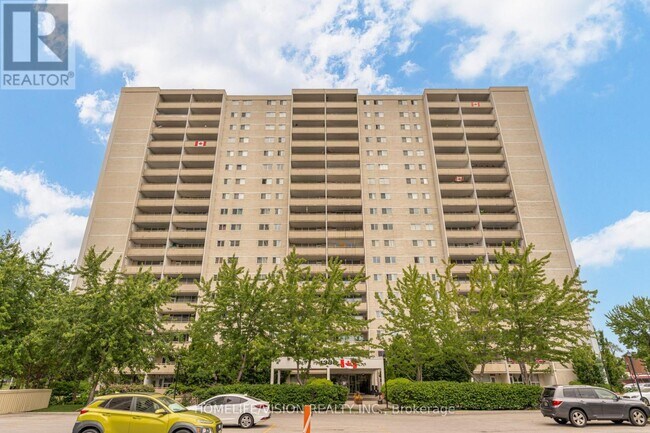 Building Photo - 1360 York Mills Rd