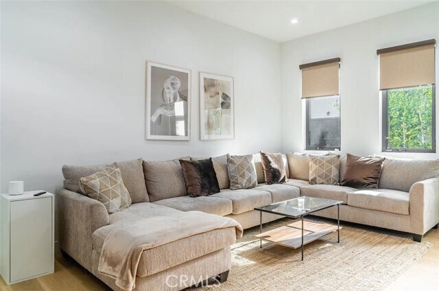 Foto del edificio - 12134 Clarkson Rd