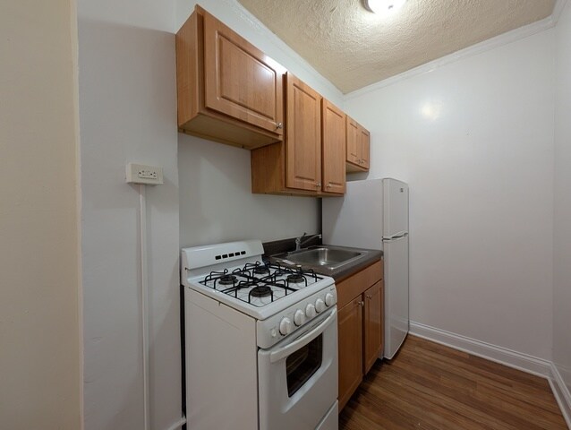 Foto del edificio - 5425 N Kenmore Ave
