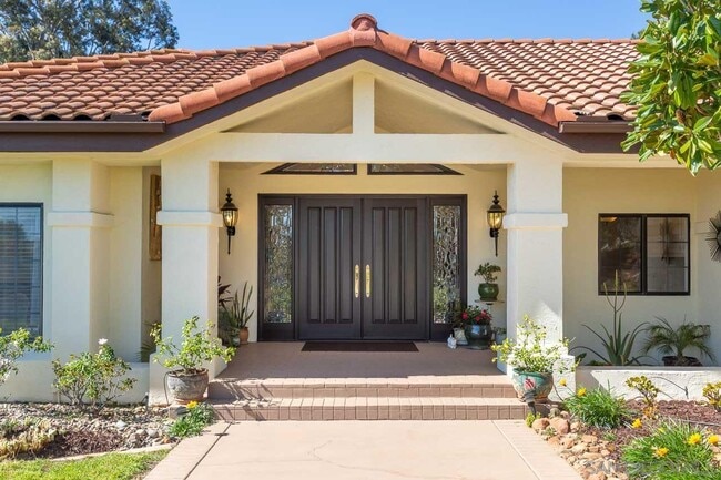 Building Photo - 13012 Solera Way
