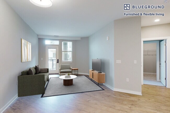 Building Photo - 2 E Joppa Rd