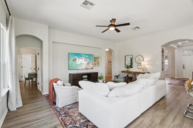 Building Photo - 7117 Cromarty Ln