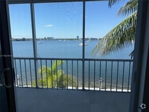 Building Photo - 3000 Marcos Dr