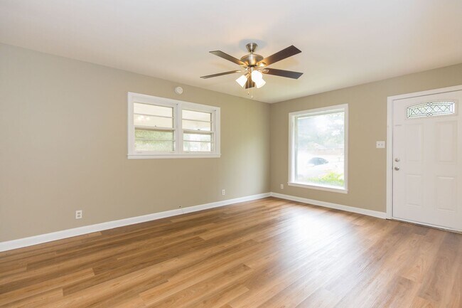 Foto del edificio - 3 Bedroom