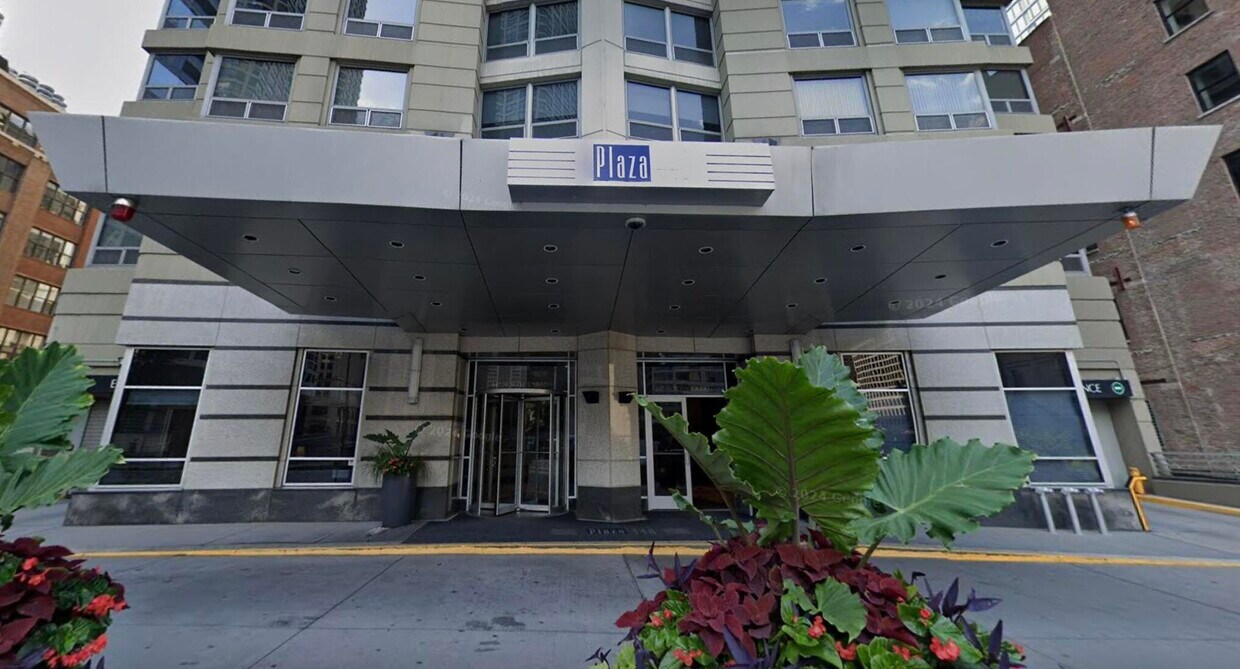 Foto principal - 440 N Wabash Ave