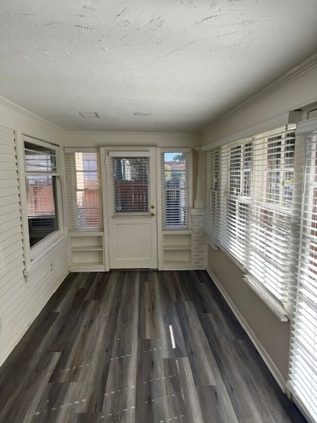 Foto del edificio - 455 - 457 S. Olive St